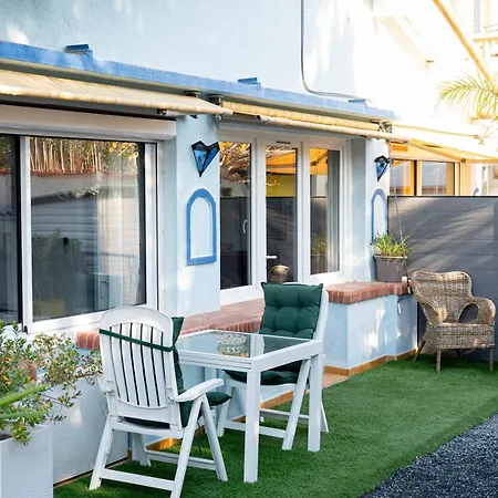 アパート Avec Piscine Et Jacuzzi A 50metres De La Et 5min De L'allee Des Pins アルジェレス・シュル・メール
