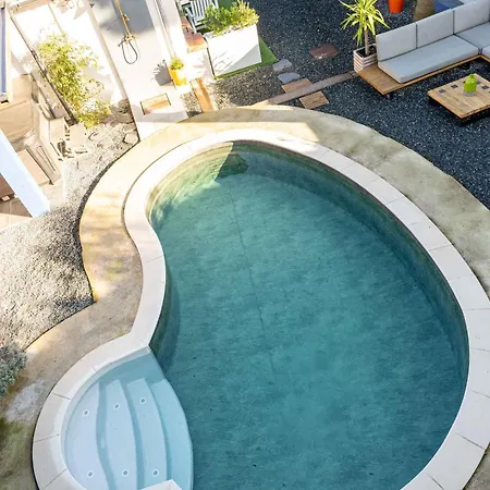 Avec Piscine Et Jacuzzi A 50metres De La Et 5min De L'allee Des Pins Apartament