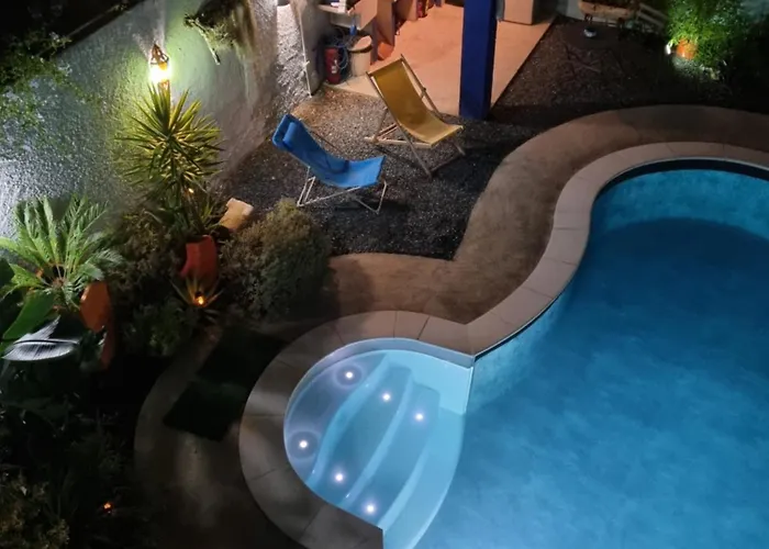 Avec Piscine Et Jacuzzi A 50metres De La Et 5min De L'allee Des Pins Аржель-сюр-Мер